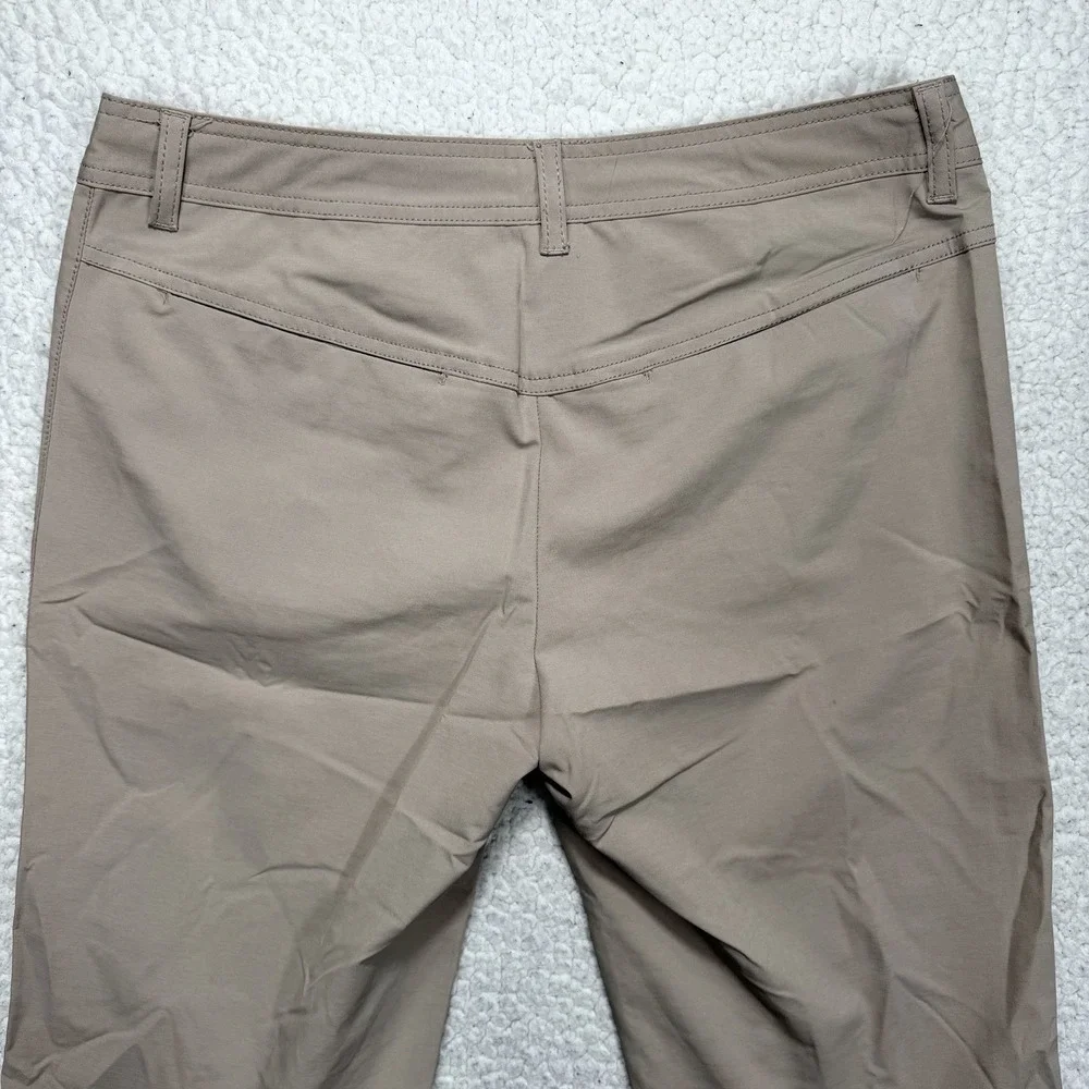 Nike Performance Pants Women's XL 32x30 Tan Golf Gorpcore Outdoors Hiking Casual
